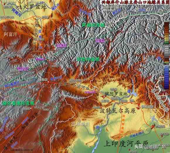 8,苏莱曼山脉在巴基斯坦中部,伊朗高原的东部地区略呈弧形