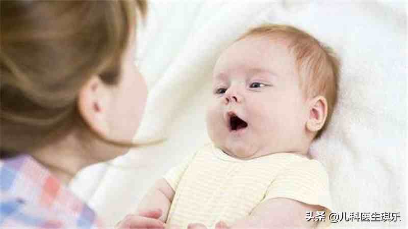 刚出生的宝宝打嗝|刚出生婴儿打嗝是什么原因？