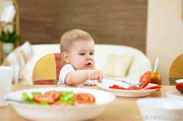 五个月宝宝的辅食|5个月宝宝辅食吃什么？
