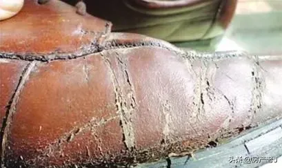 皮鞋清洗|皮鞋脏了，怎么清理？