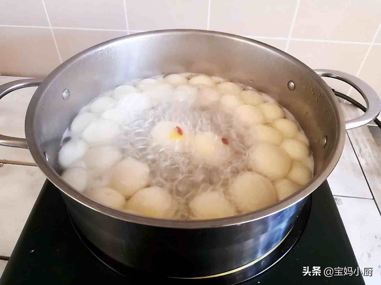 汤圆是冷水煮还是热水煮|煮汤圆，冷水下锅还是开水下锅？