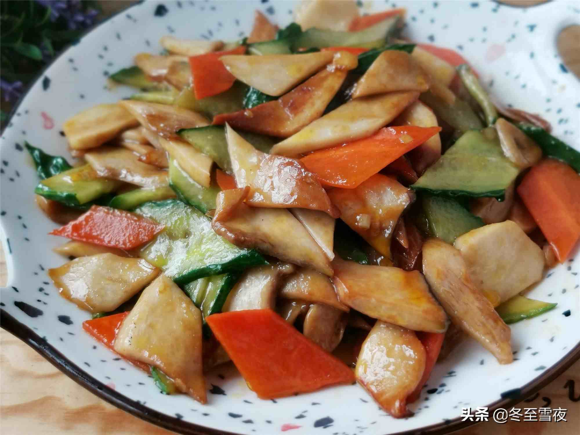 杏鲍菇的8种吃法，每道都是下饭菜，营养又美味，适合春天吃