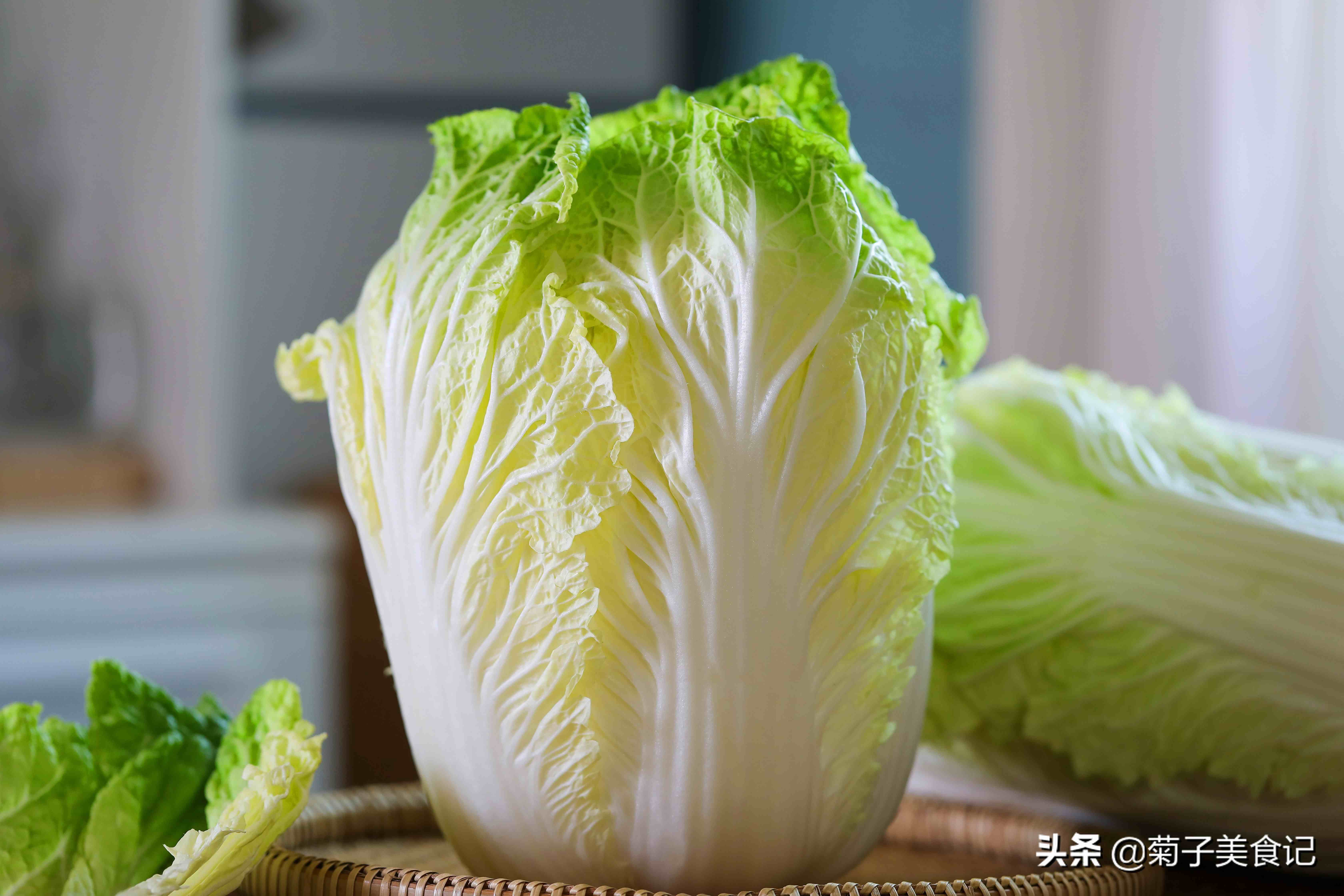 朝鲜辣白菜怎么做？教你在家简单易学的版本，酸甜辣爽开胃又下饭
