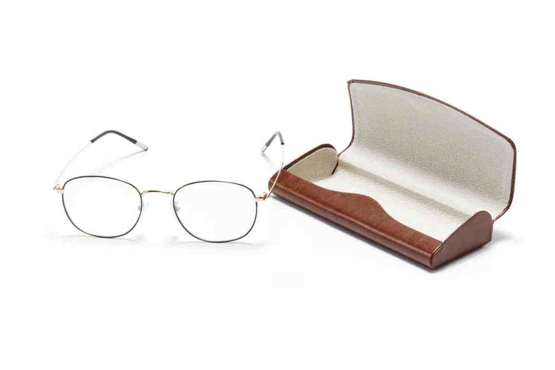 科普丨怎样正确清洁眼镜？