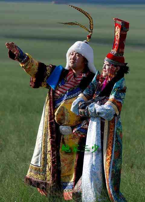 蒙古族舞蹈基本要领