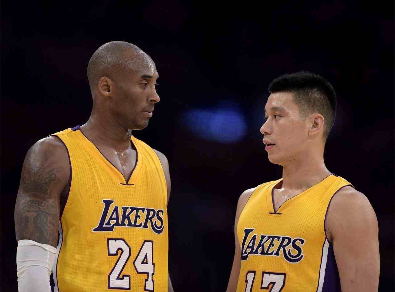 美籍华裔篮球运动员-林书豪