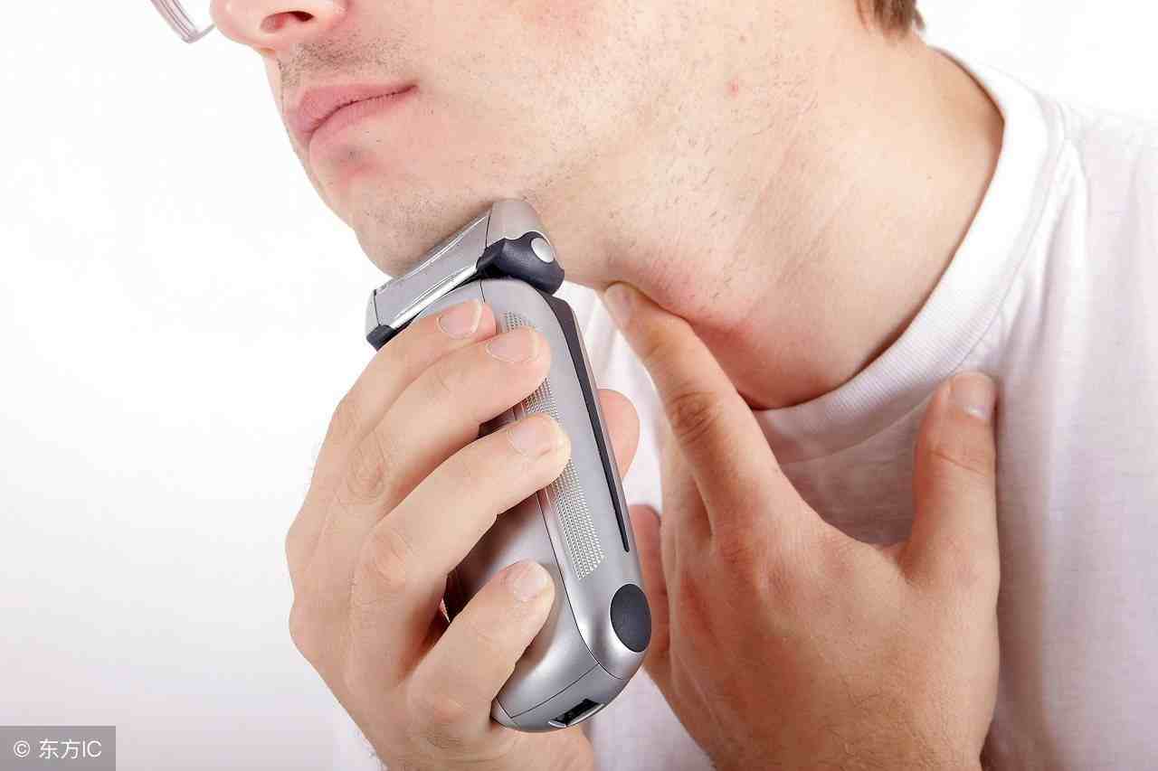电动剃须刀方便又快捷，为什么很多人还在使用手动剃须刀？
