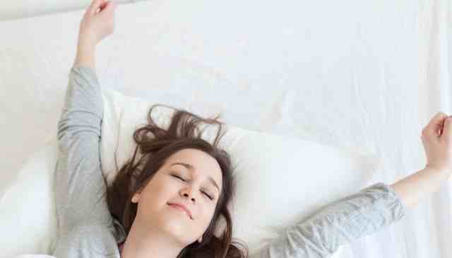 健康教育｜午觉越睡越困是怎么回事？午觉睡多长时间才合适呢？