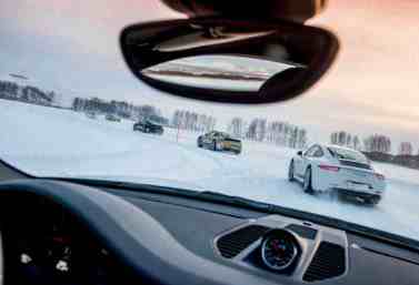 冰雪路面如何安全驾驶？