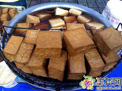 重庆首届名特小吃美食节开幕 38个区县近500种美食来袭