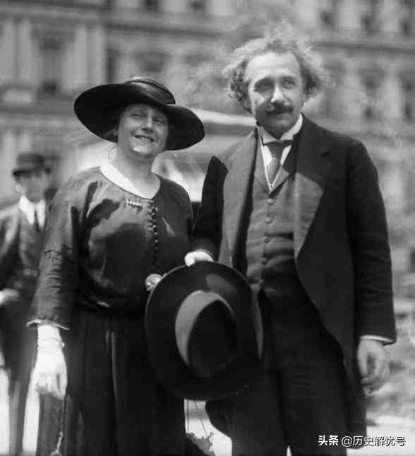 爱因斯坦的多角情史：同学、秘书、表姐、名媛，曾想三人共处一室