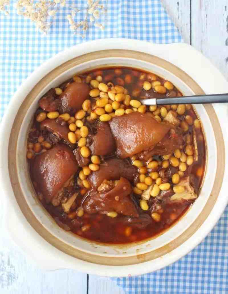 黄豆炖猪蹄汤的做法，看完黄豆炖猪蹄汤的做法
