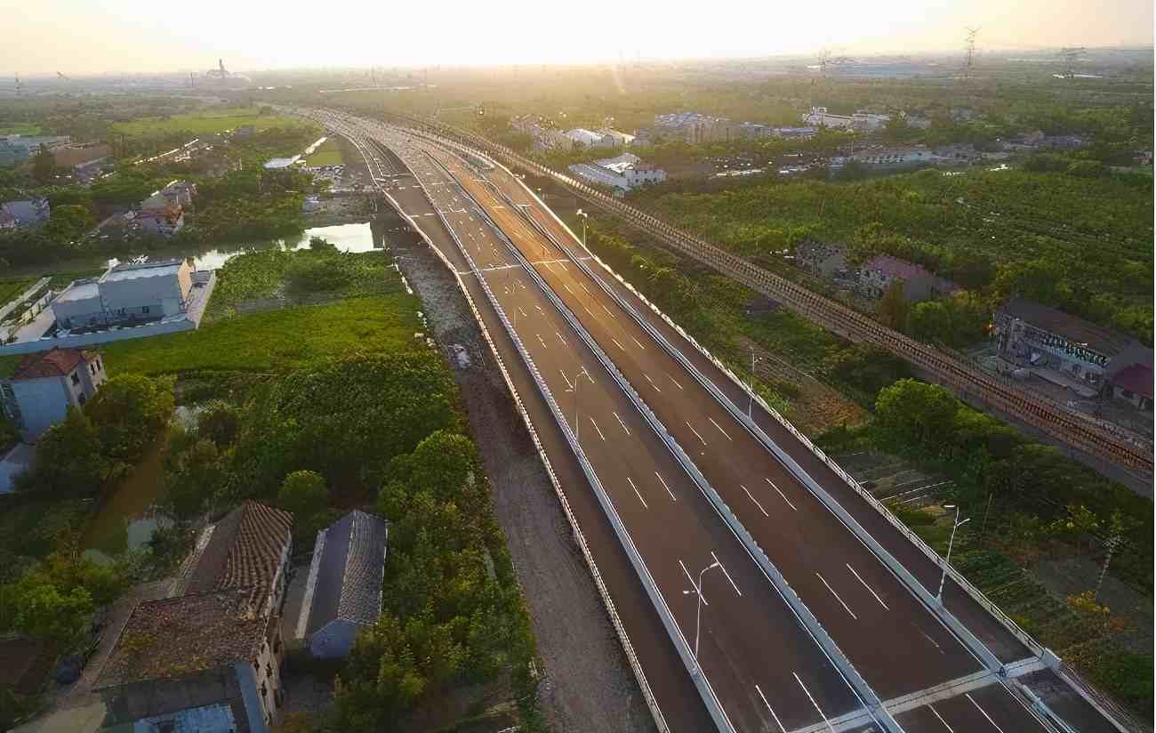 辽宁沿海公路（盘点国内自驾G228线沿海公路）