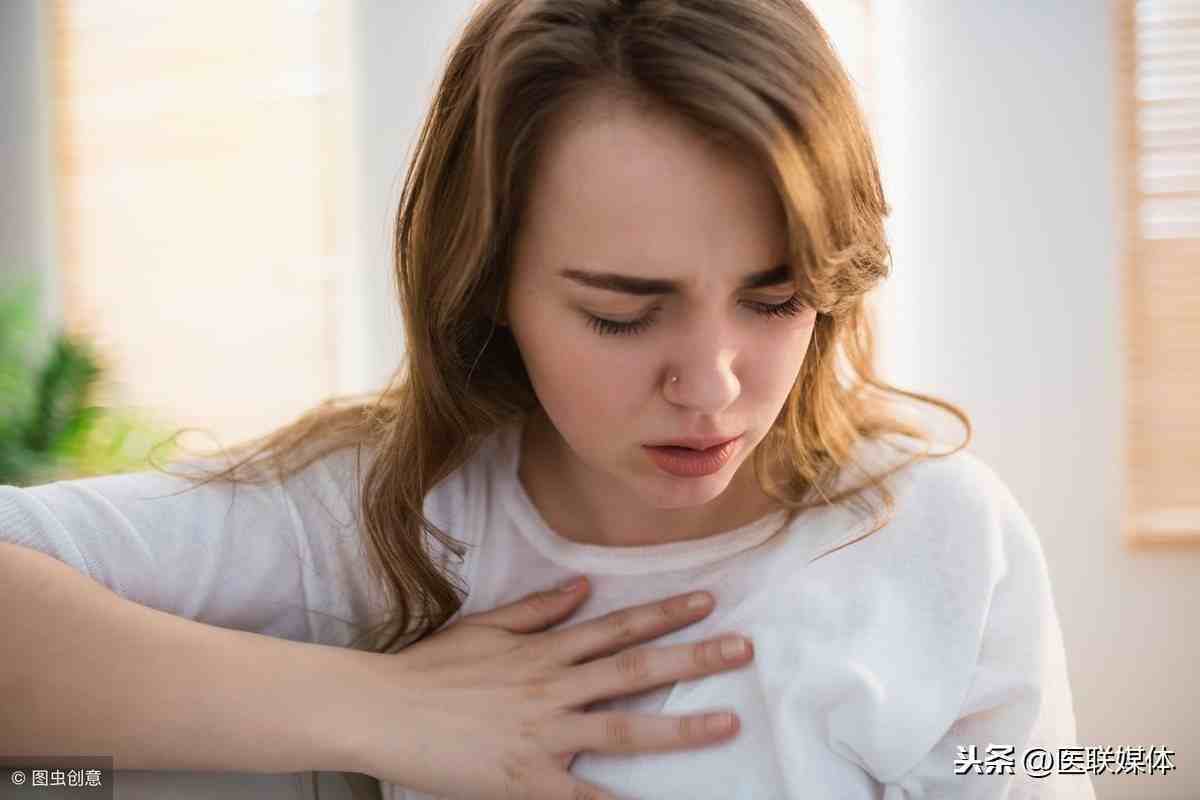 右胸口疼是怎么回事（右胸部隐隐作痛是什么原因引起的？）