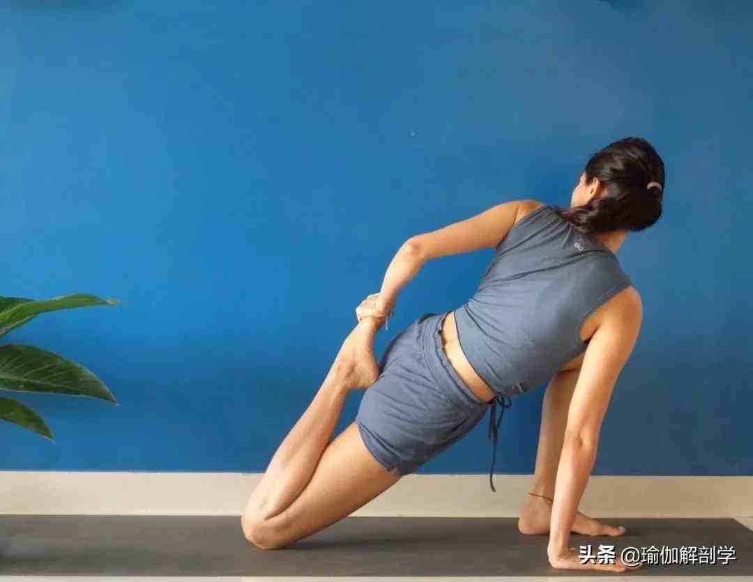 瘦腿瑜伽（简单有效的9个瑜伽瘦腿动作）