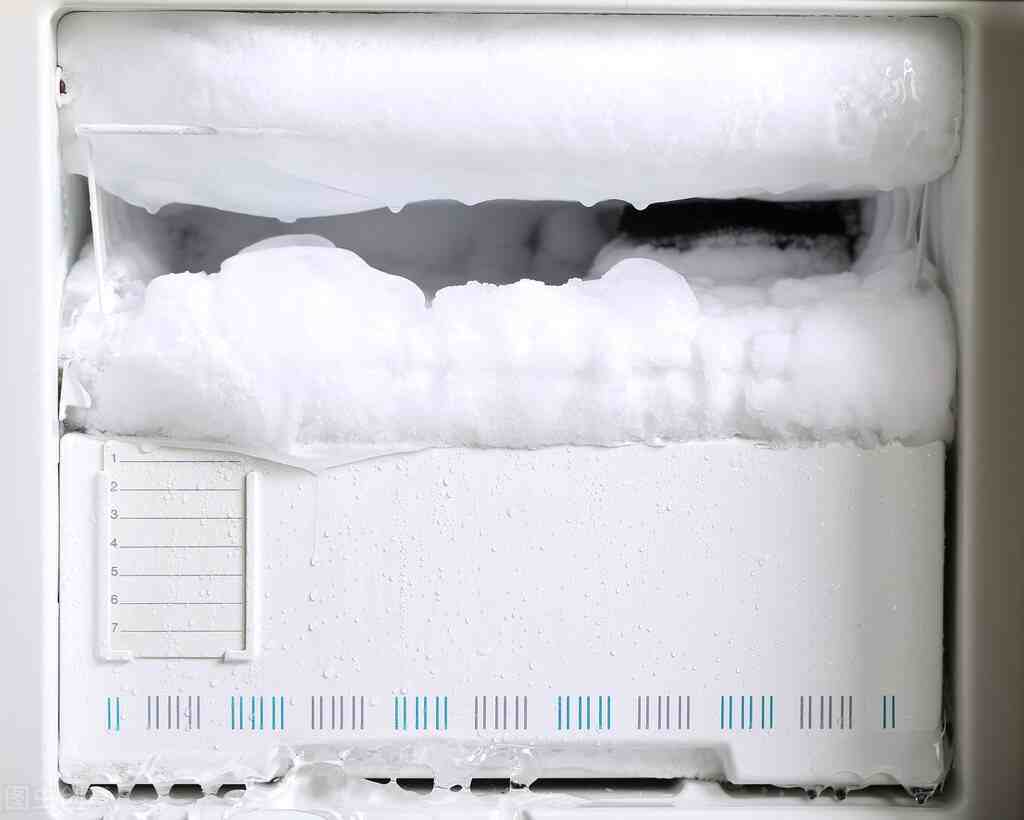 冰箱除霜（家用冰箱除霜方法）