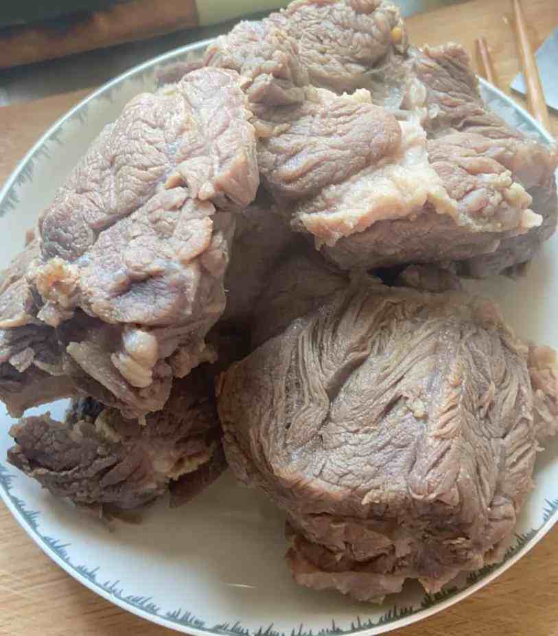 如何煮牛肉（怎样在家煮生牛肉）