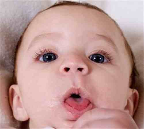 宝宝百日咳（宝宝百日咳的症状和治疗方法）
