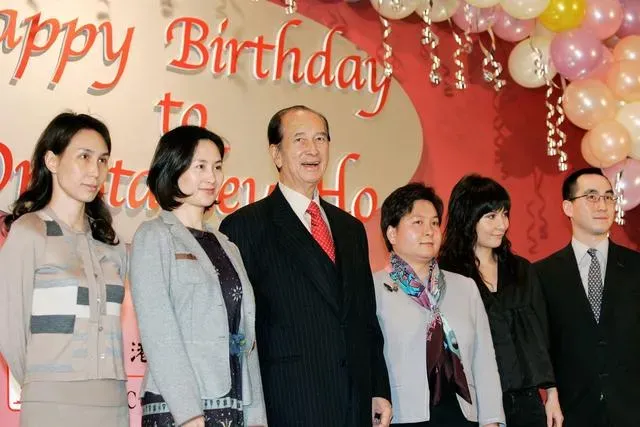 赌王四太（赌王二太和四太的格局，已决定家产结局？）