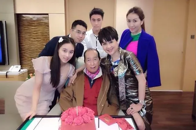 赌王四太（赌王二太和四太的格局，已决定家产结局？）