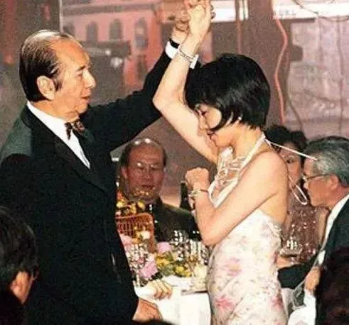 赌王四太（赌王二太和四太的格局，已决定家产结局？）