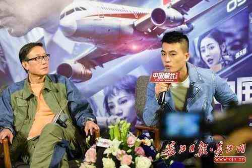 《中国机长》9月30日上映，看导演如何把34分钟真实故事拍成两个小时电影