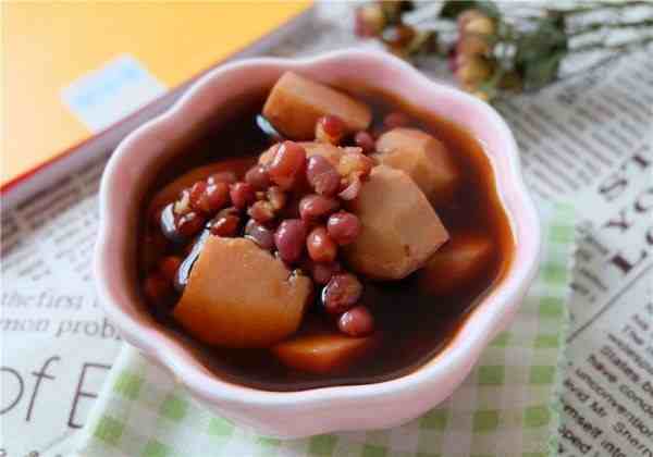 暑去凉来，立秋之始，红豆配芋头，点缀生活之味，营养且健康