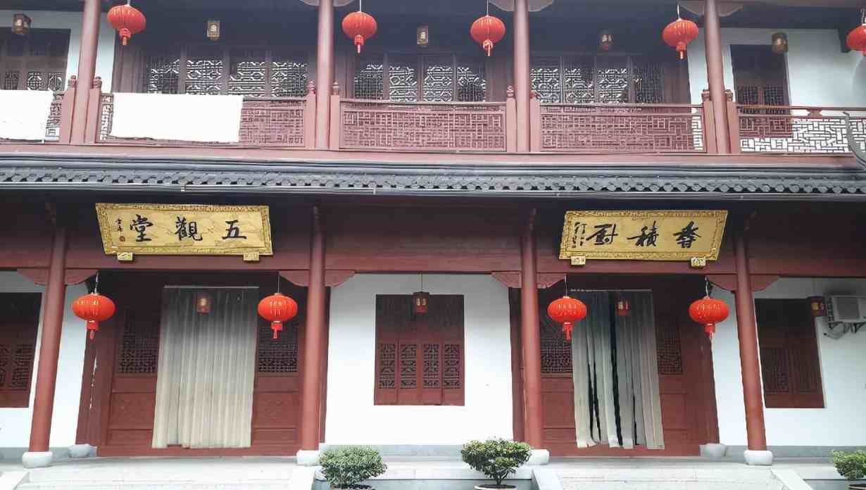 细数杭州十个知名祈福礼佛寺院，景色宜人并心诚则灵