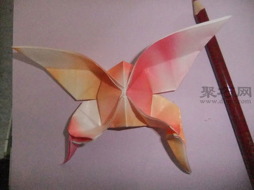 蝴蝶结的做法手工彩纸_彩纸蝴蝶的折法_