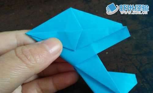 手工折纸—简单的鱼形飞机怎么样折