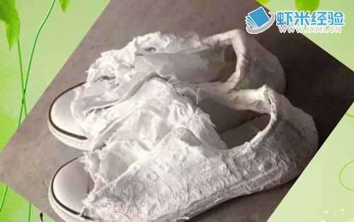 白色网面运动鞋弄脏了应该怎么样洗才干净？