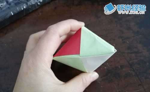 怎么用纸折粽子样子的立体三角