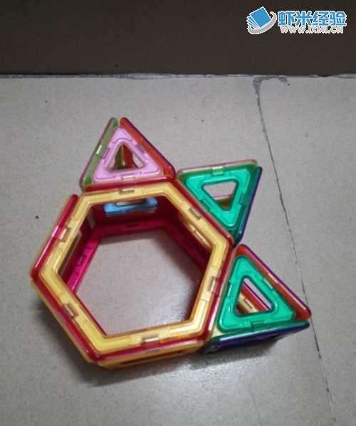 六角星用磁铁积木怎么样拼？