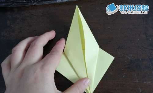 怎样用纸折战斗机模型