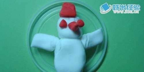幼儿粘土制作之快乐的小雪人