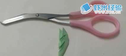 折纸剪花朵8瓣图片步骤