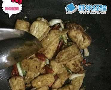 家常菜：[6]煎豆腐或豆腐干炒大蒜辣椒怎么样做
