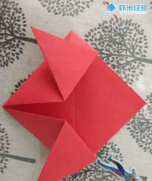 幼儿园手工折纸，能做书签的“小狐狸”