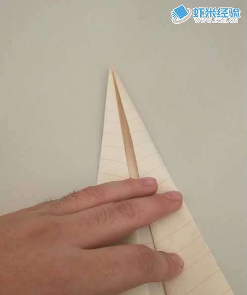 最简单但是飞的远的纸飞机做法