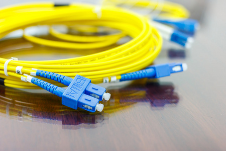 网络电缆被拔出_电缆拔出不能上网_网络电缆被拔出网线是好的