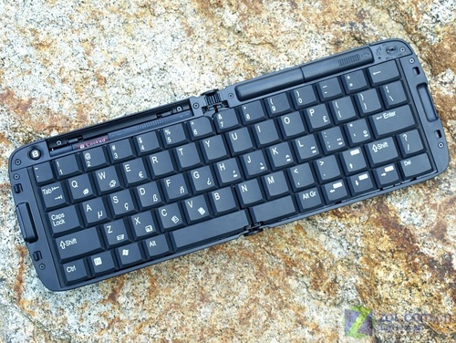 ipad2024可以用蓝牙键盘吗_蓝牙键盘可以连pad吗_蓝牙键盘能连接ipad8嘛